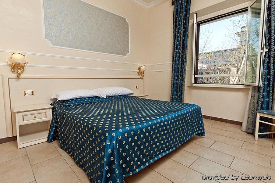 Cesar Palace Guesthouse Rome Room photo